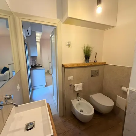 Fiorella Apartment